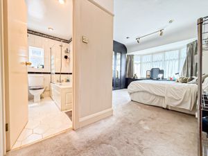 Photo 4- click for photo gallery